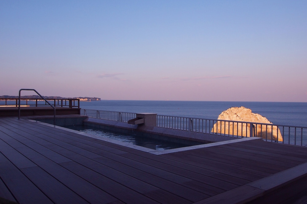 Isohara Seaside Hotel 24/44