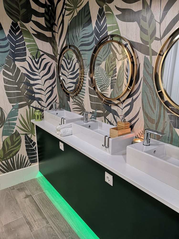 Modular Rooms Hotels 45/50