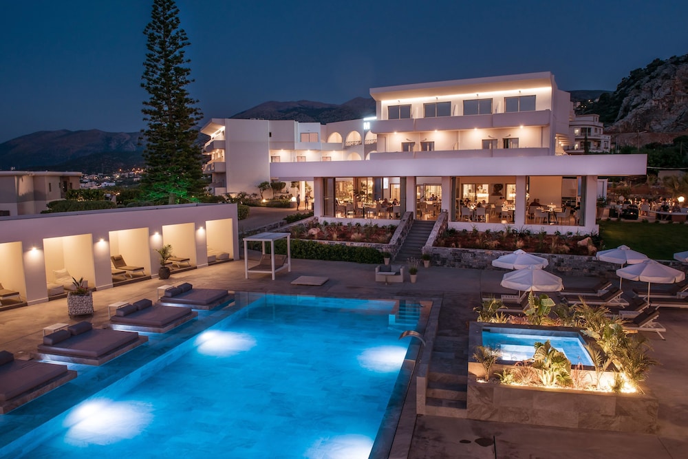 Matheo Hotel Villas & Suites 6/49