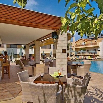 Creta Palm 54/68