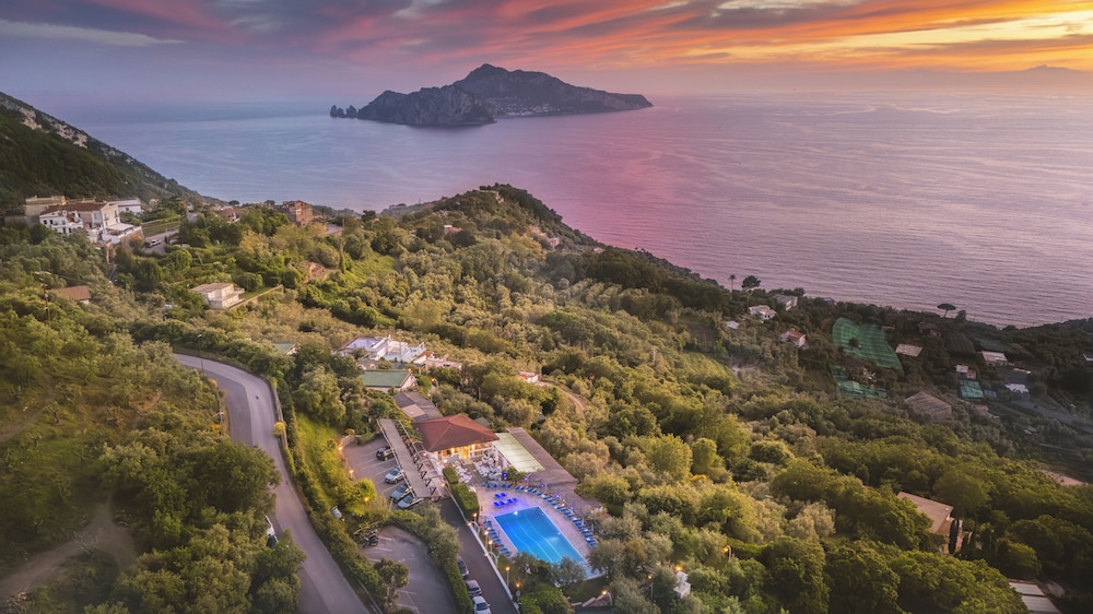 Gocce di Capri Hotel & Serviced Residence 66/73