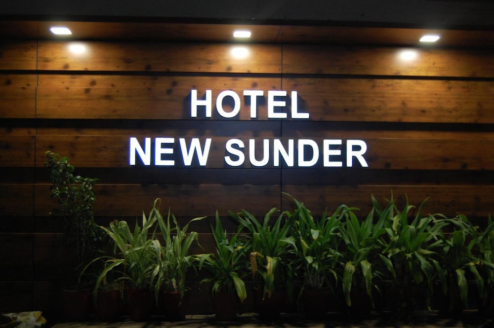 Hotel New Sunder 2/28