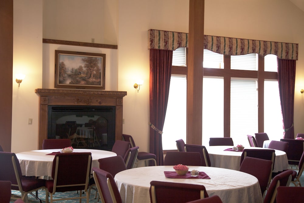 Fairbridge Inn Suites Leavenworth 24/41
