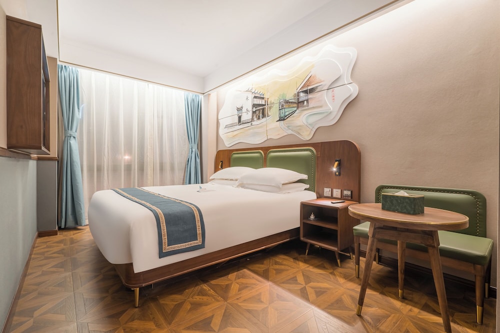 Nostalgia Hotel (Shanghai Fudan University) 18/50
