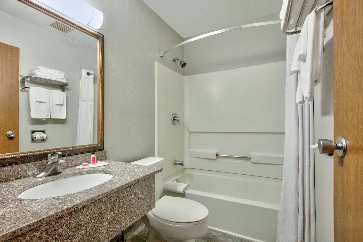 Super 8 by Wyndham Amarillo East 34/37