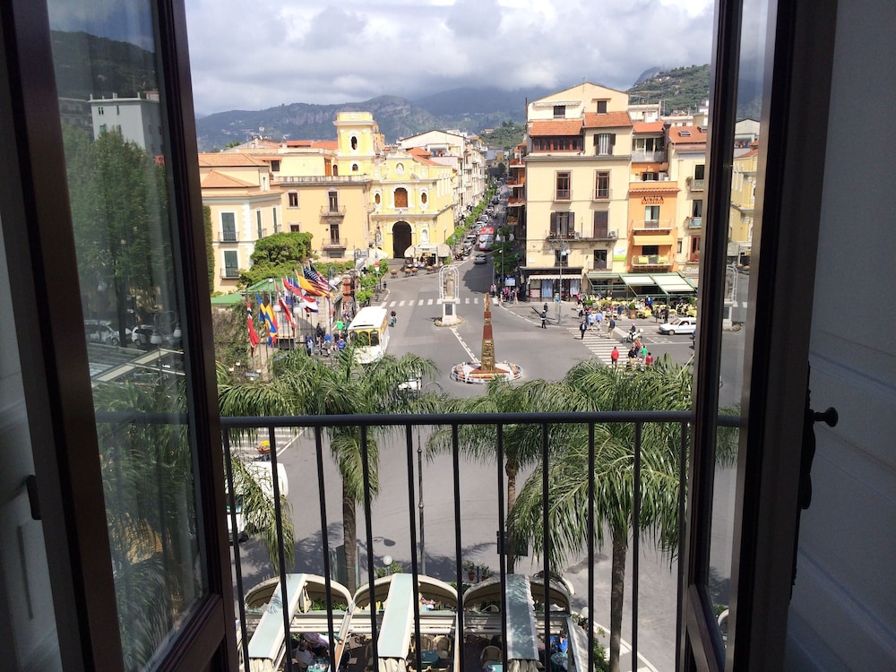 La Casa Dell'orologio 40/50