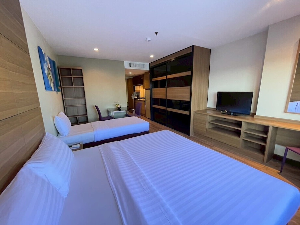 Sima Thani Hotel 26/50