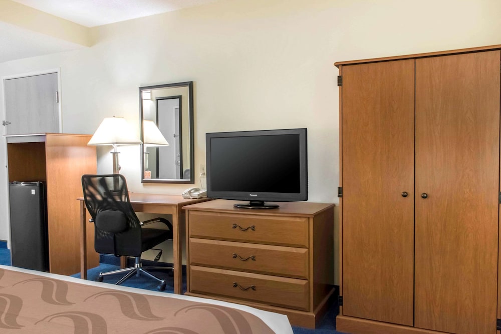 Days Inn by Wyndham Penn State 39/50