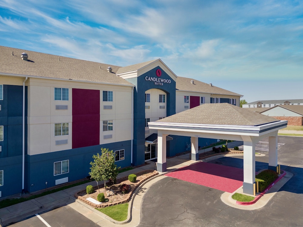 Candlewood Suites Oklahoma City-Moore 35/38