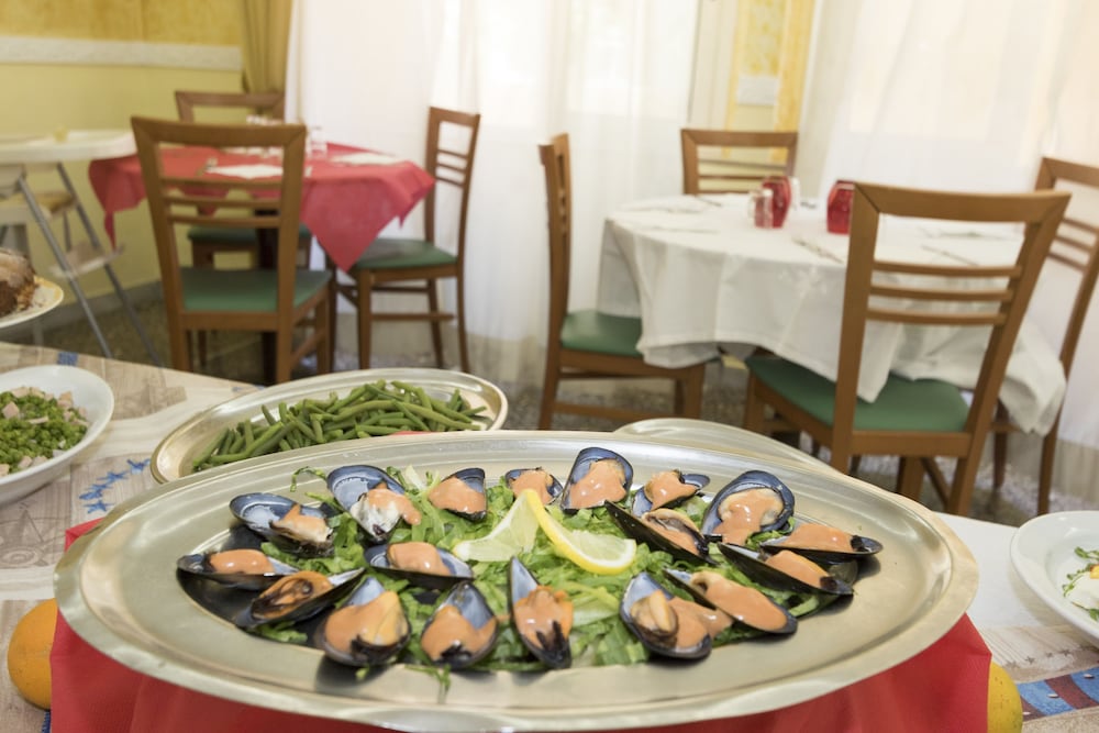 Hotel Giannella 21/32