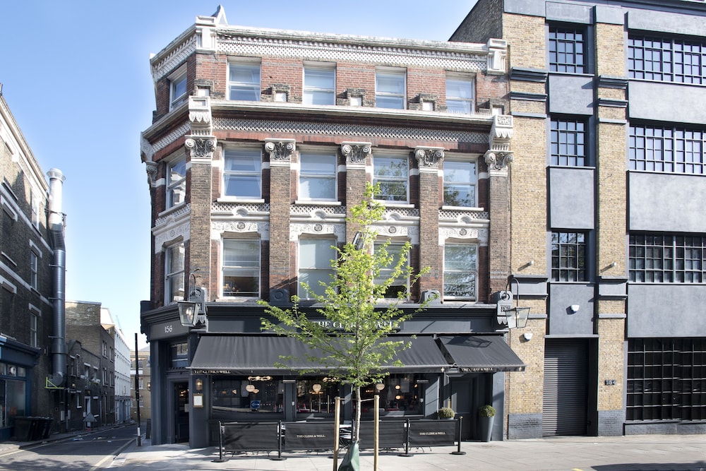 The Clerk &amp; Well Pub &amp; Rooms 5/52
