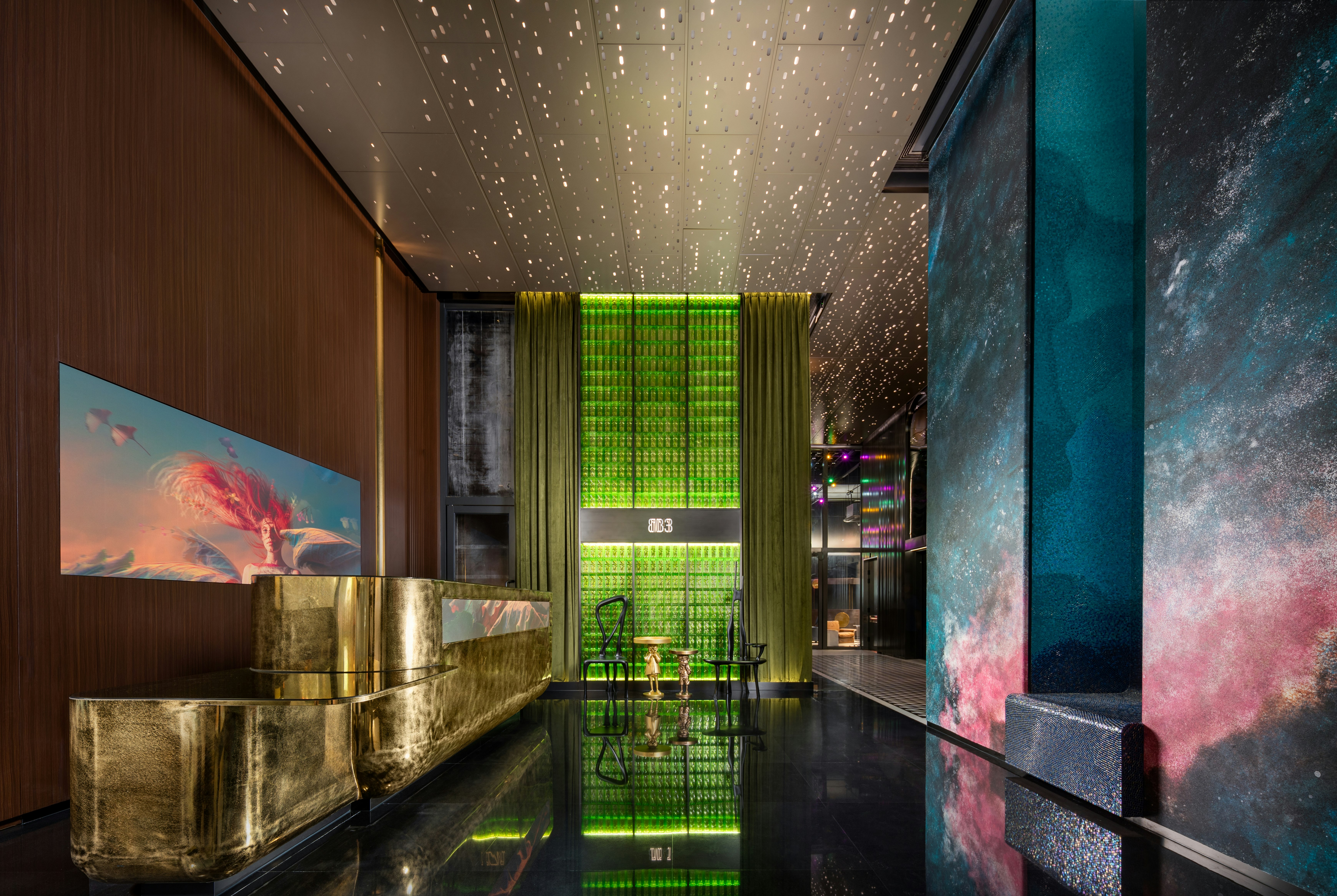 Motto by Hilton Hong Kong Soho 5/25