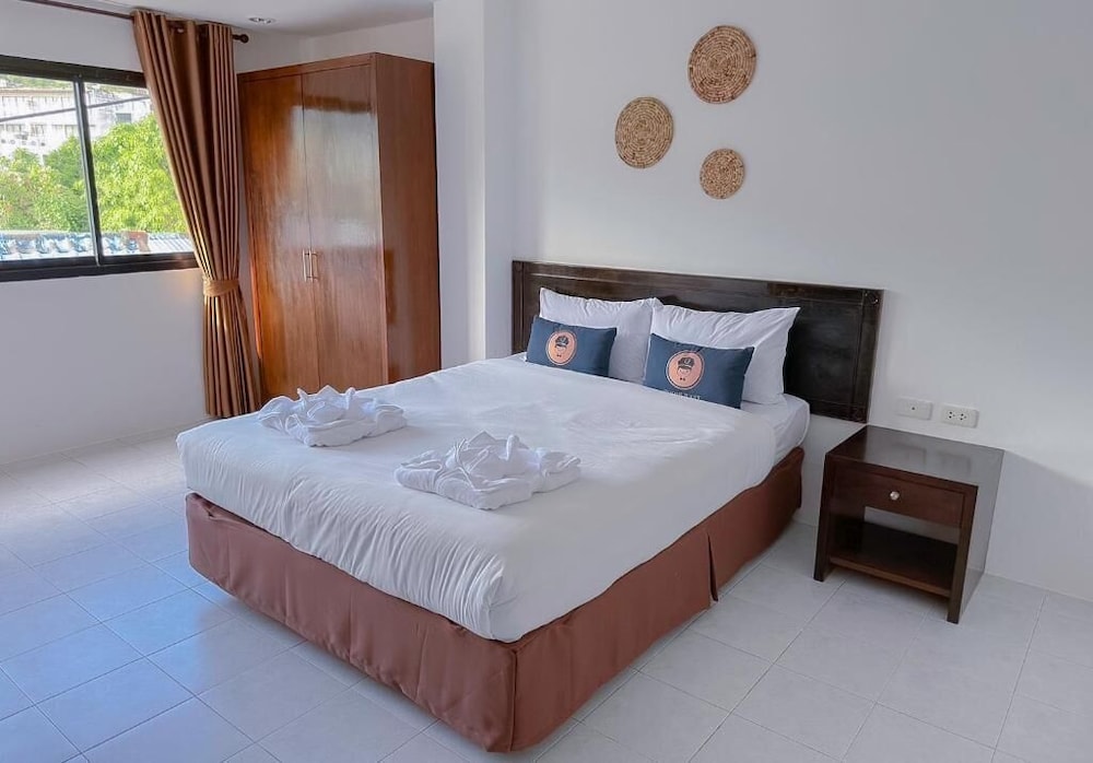 RoomQuest The Beach Kalim 23/36