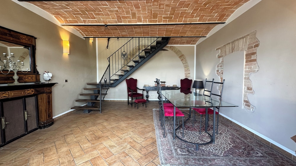 Relais Borgo San Faustino 35/50
