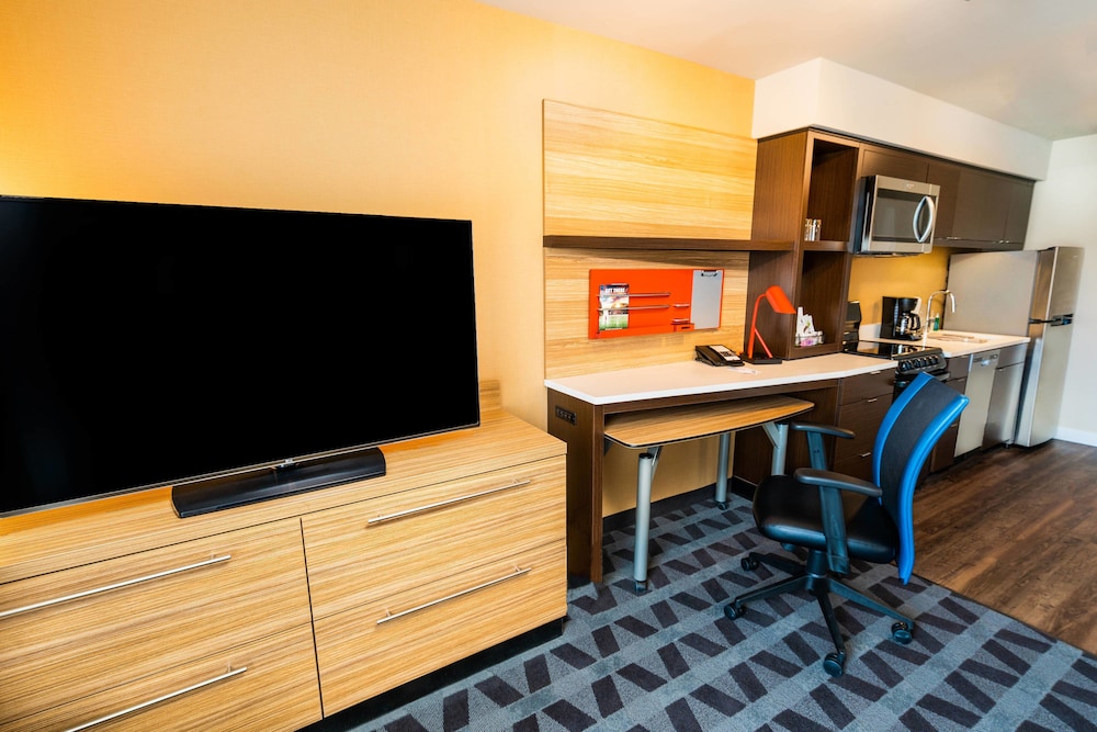 TownePlace Suites Las Vegas Stadium District 46/49