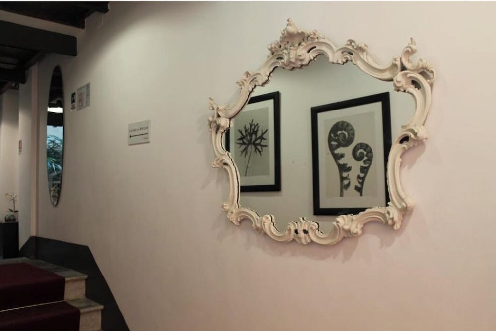 Relais Palazzo Taverna 37/67
