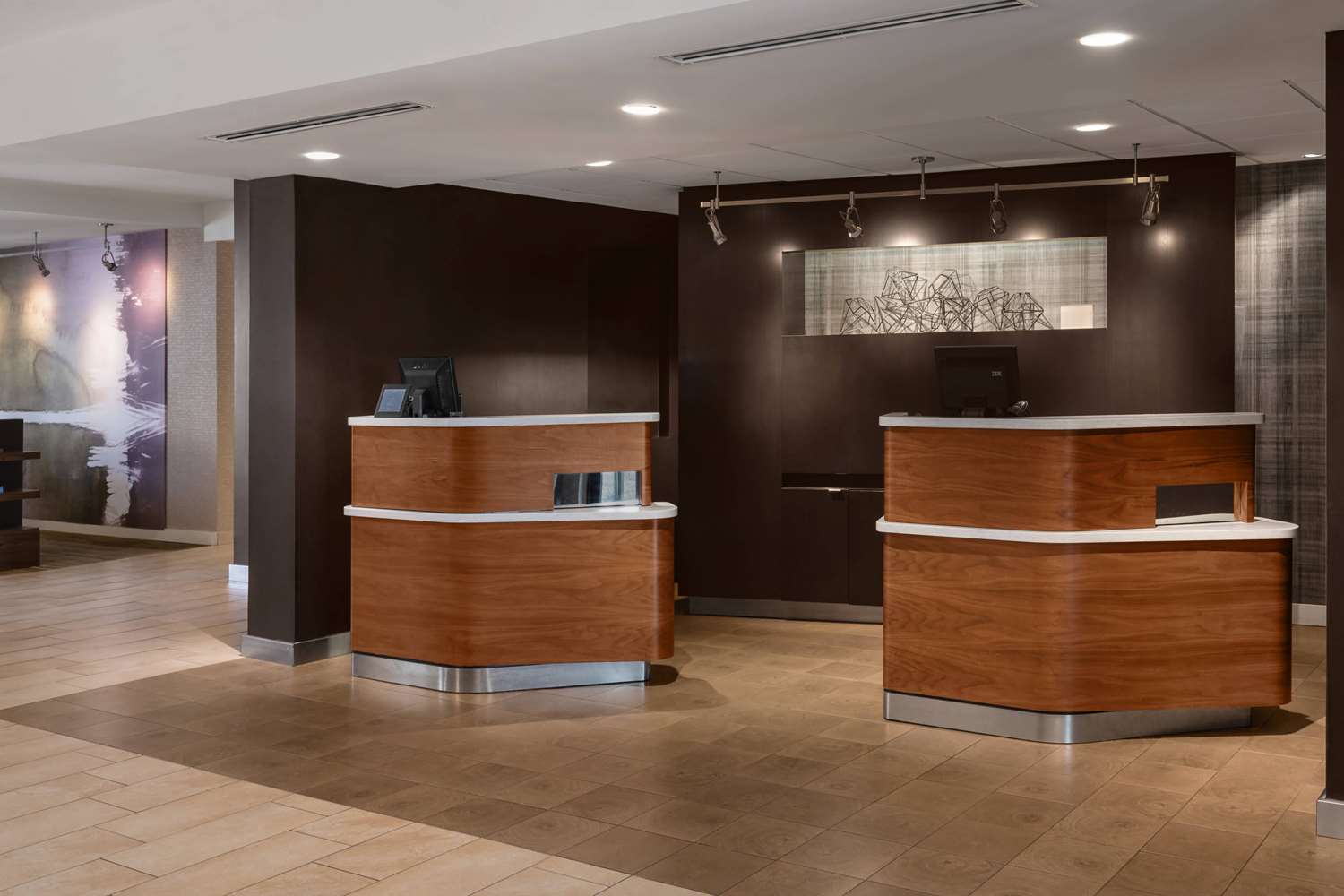 Sonesta Select Newport Middletown 8/46