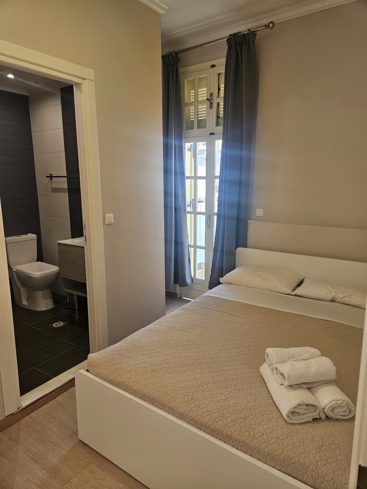Island Boutique Hotel 32/58
