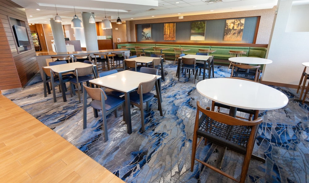 Fairfield Inn & Suites by Marriott Athens I-65 26/28