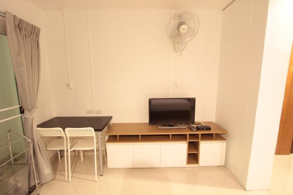 Napaville Huai Khwang 38/40
