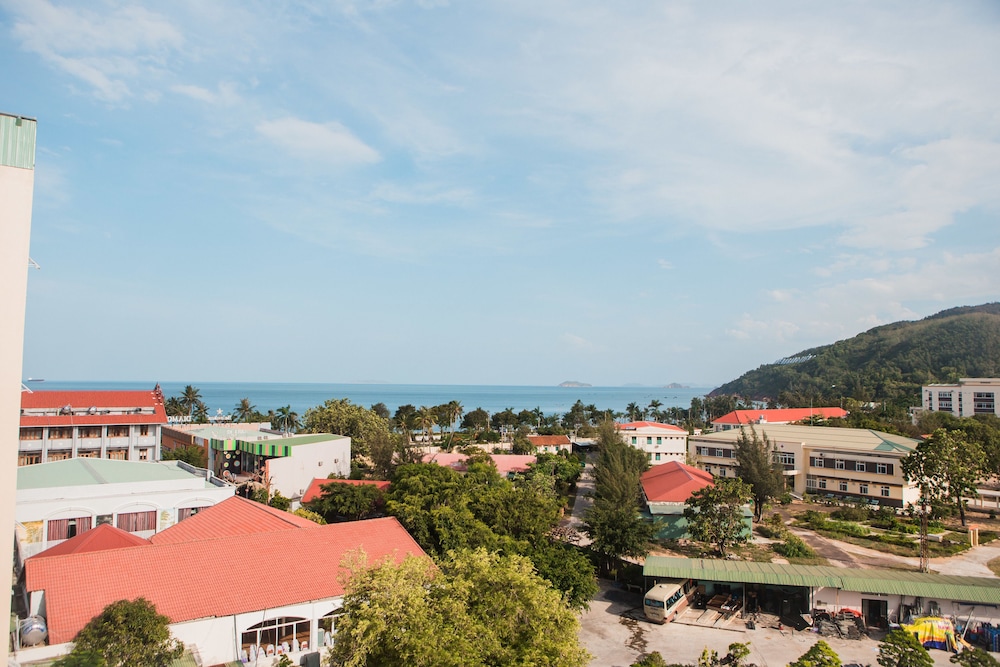 Trieu Hoang Hotel 27/34