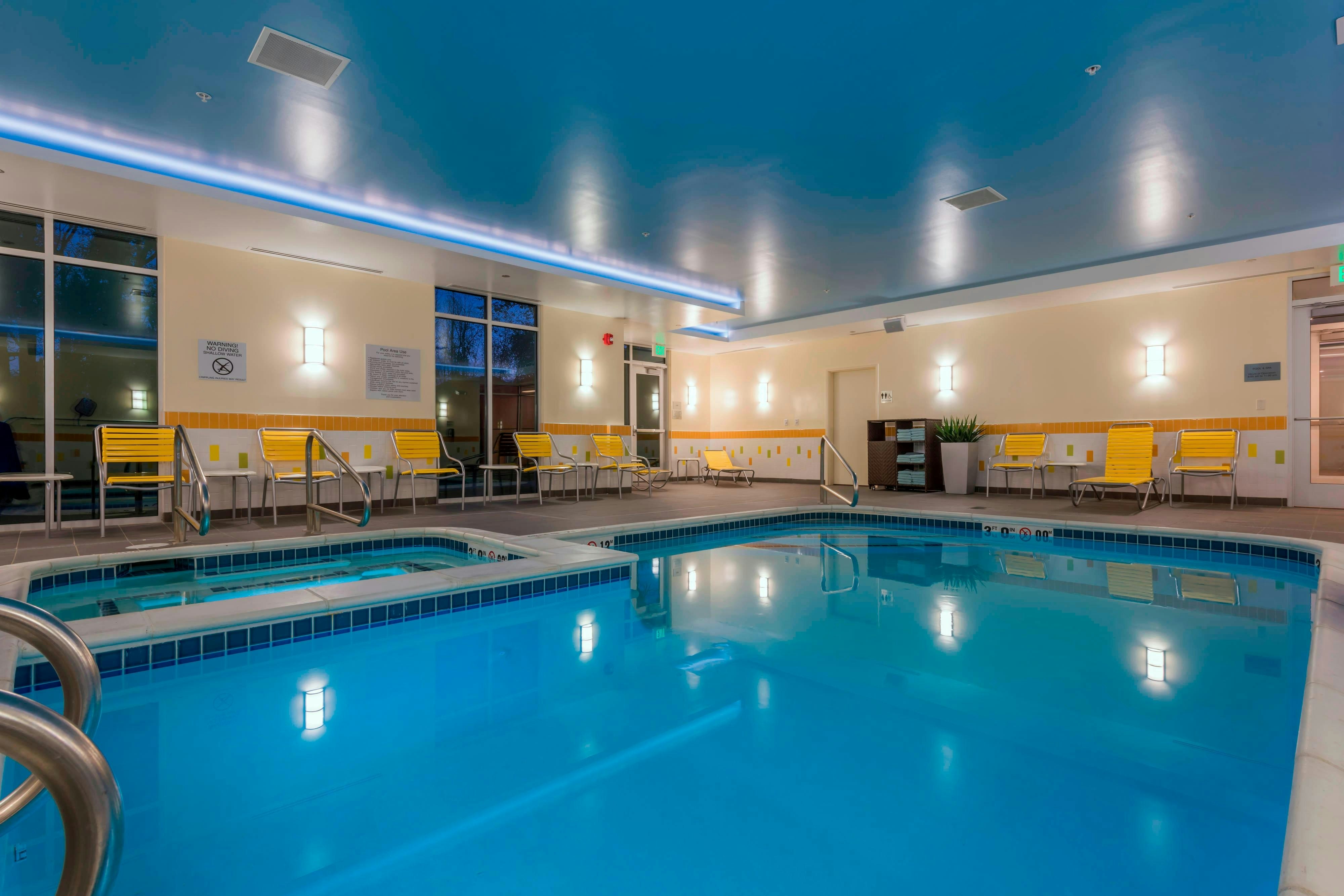 Fairfield Inn & Suites Afton Star Valley 3/13