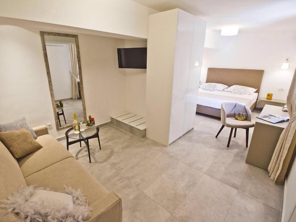 Luxury Rooms Pino 38/50