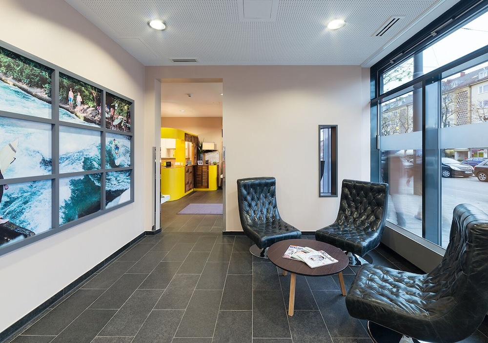 B&B Hotel Munchen-Moosach 21/24