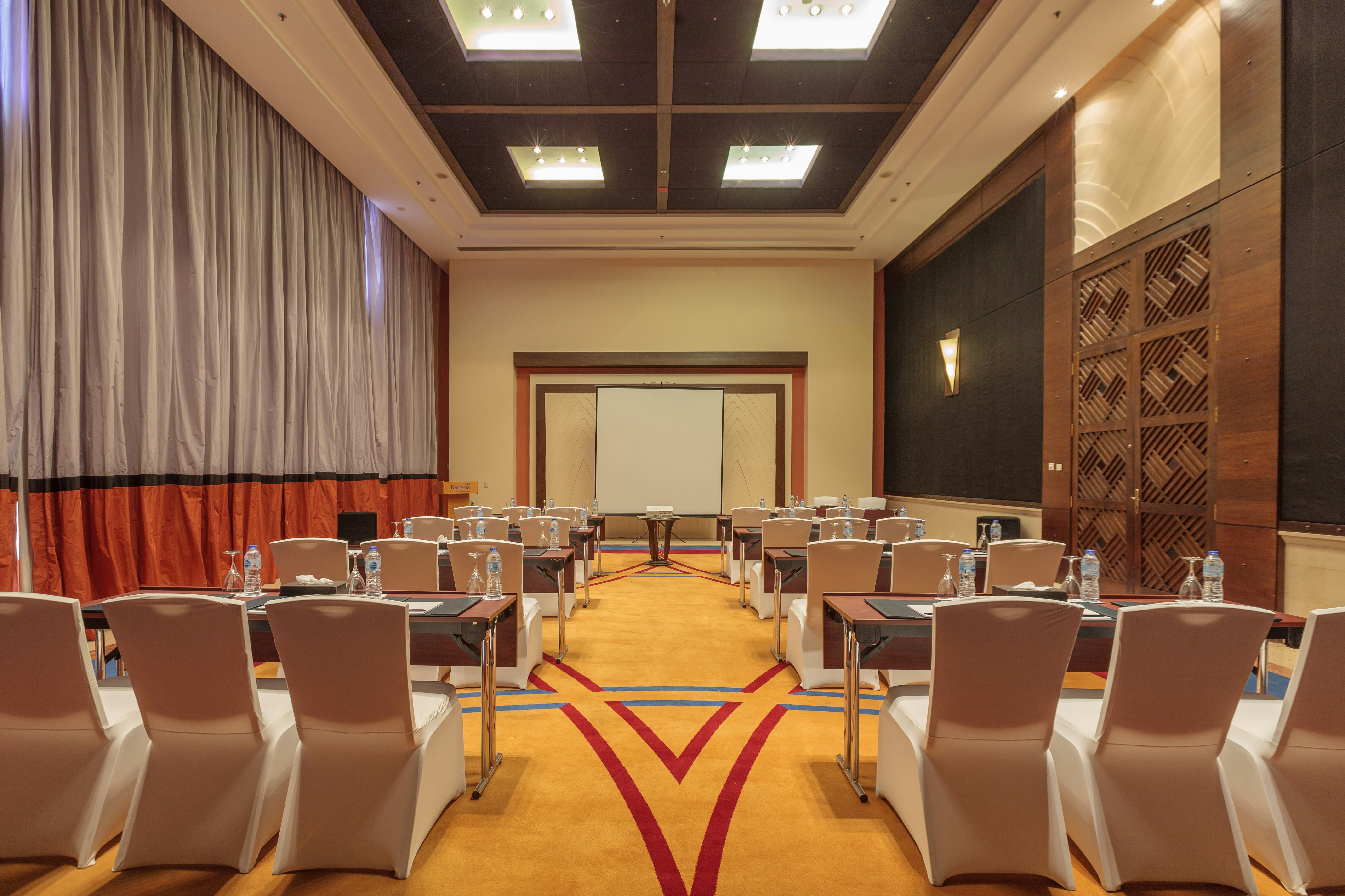 GRAND ROTANA RESORT AND SPA 31/50