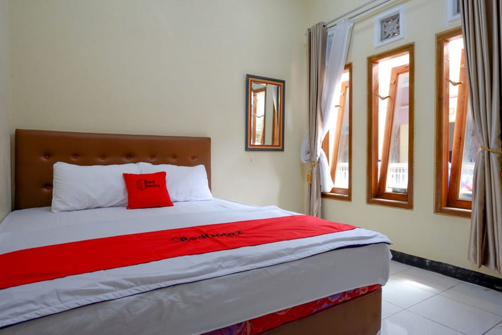 RedDoorz near Desa Wisata Tambi Dieng 16/32
