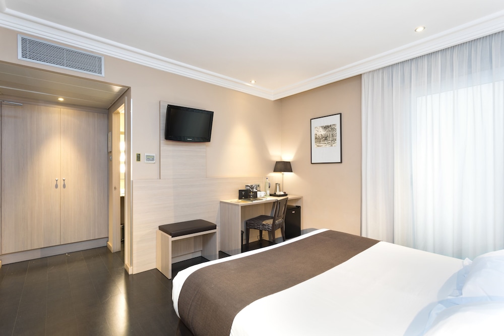 Hotel SERHS Rivoli Rambla 17/66