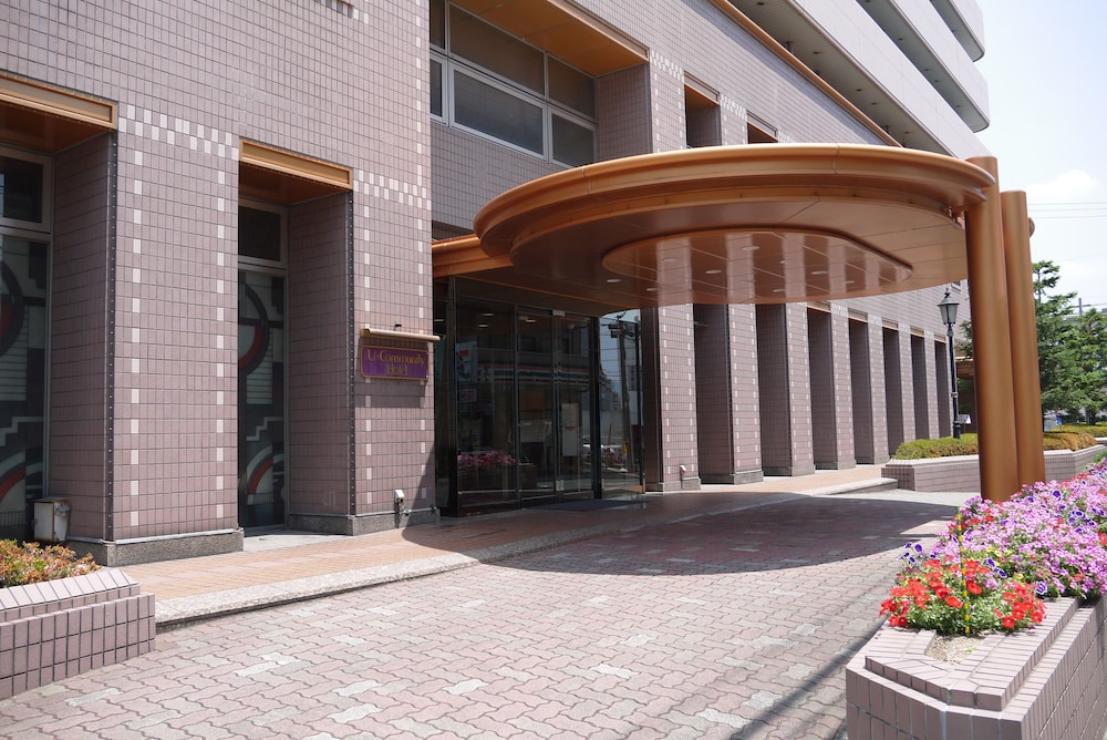U Community Hotel 47/50