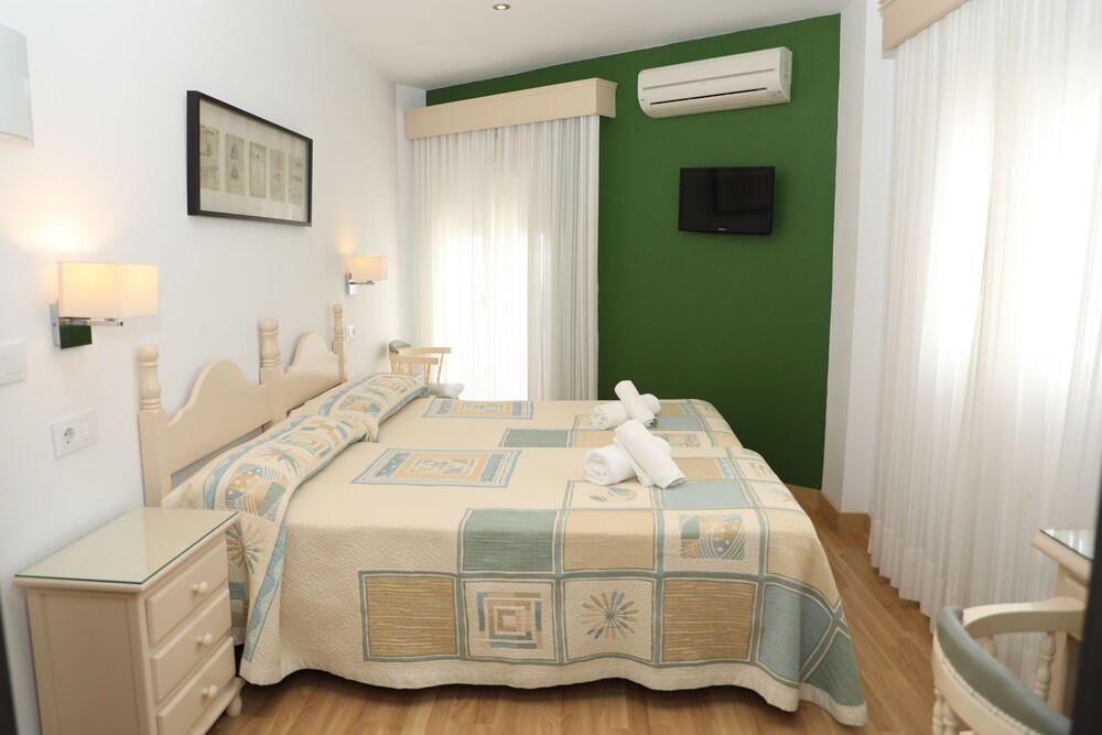 Hostal La Janda 23/66