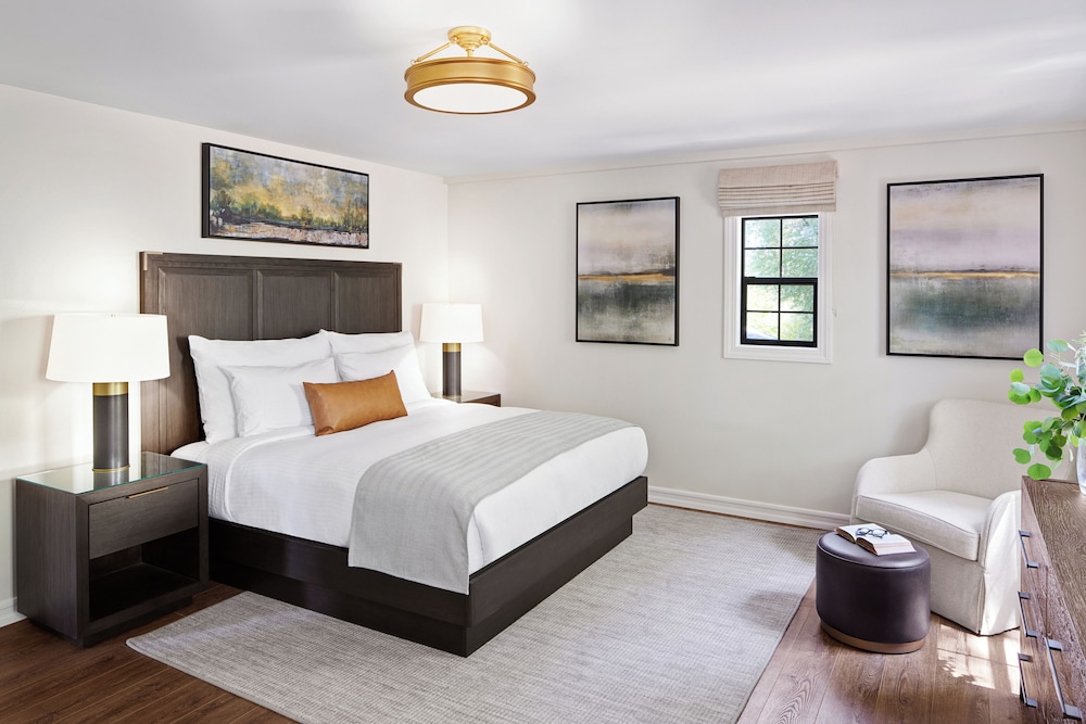 Tuscany, Suite, King Bed