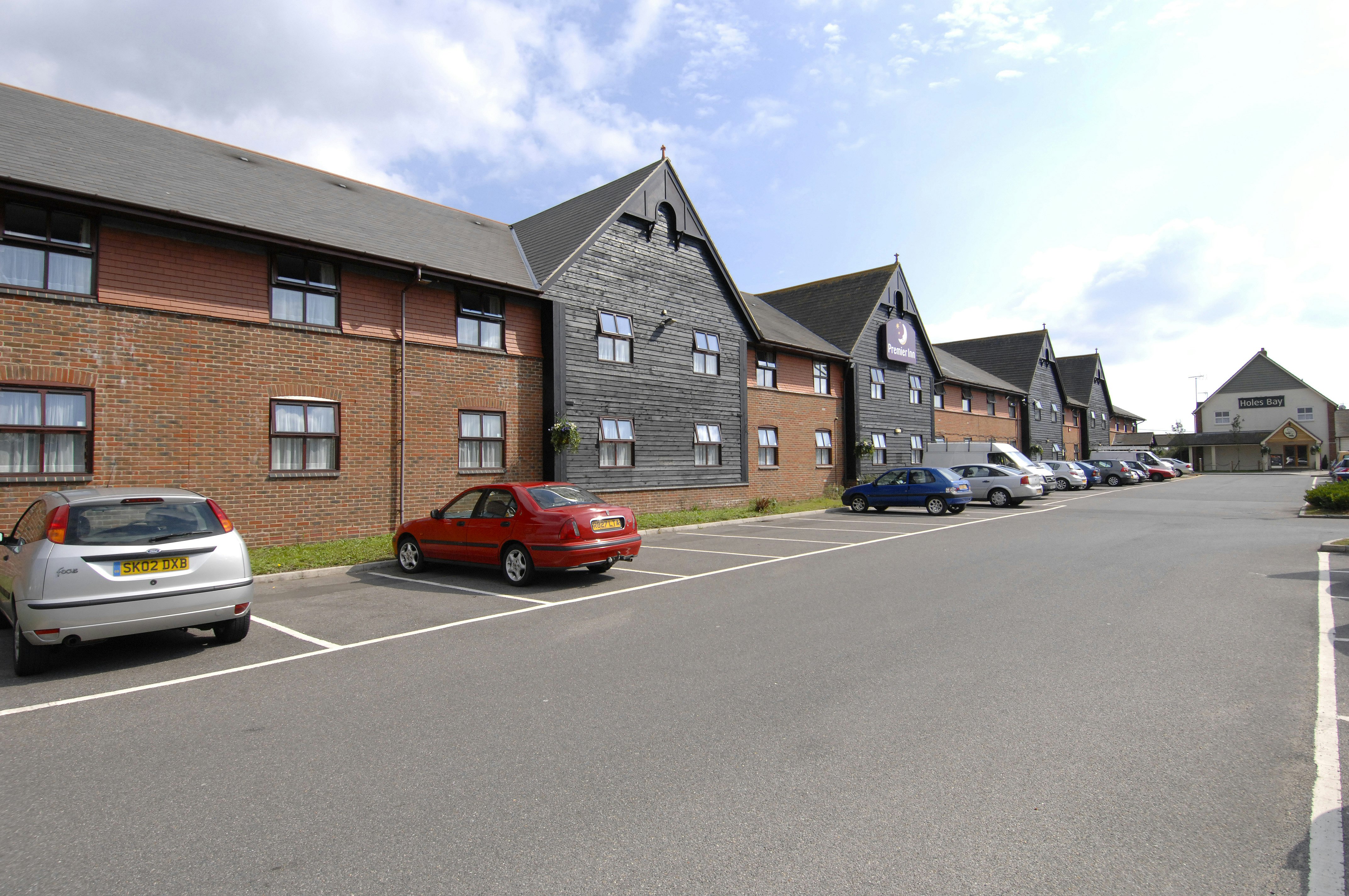 Premier Inn Poole Centre (Holes Bay) 23/32