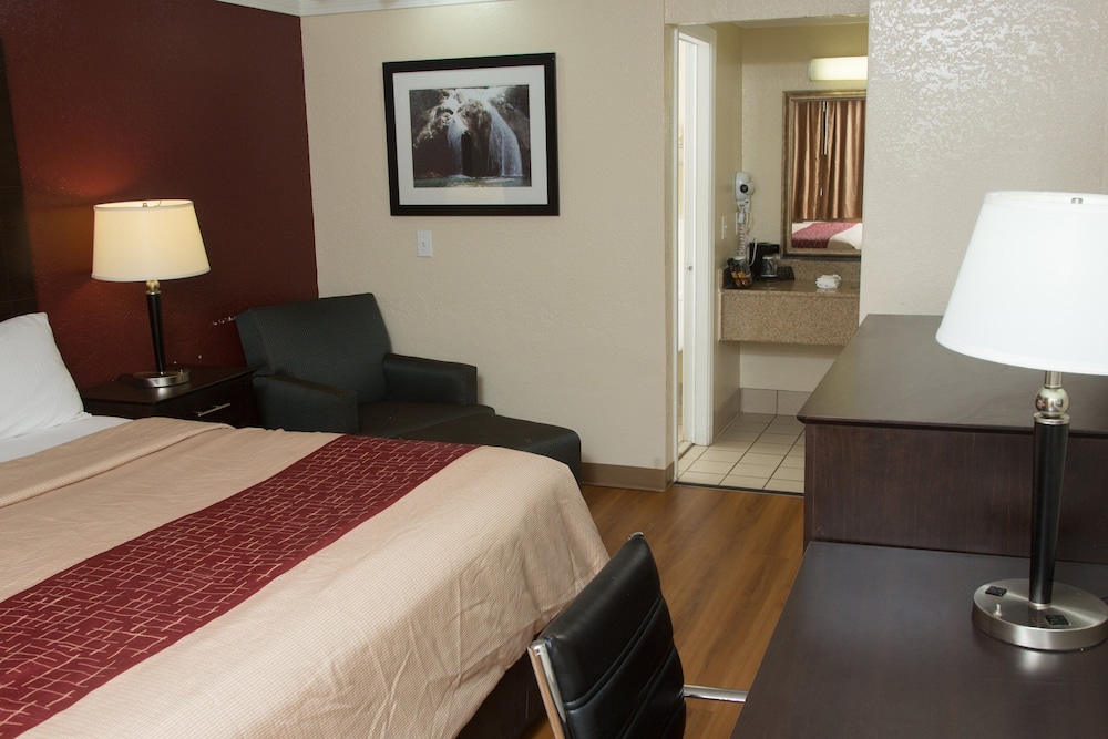 Red Roof Inn Ardmore 15/36