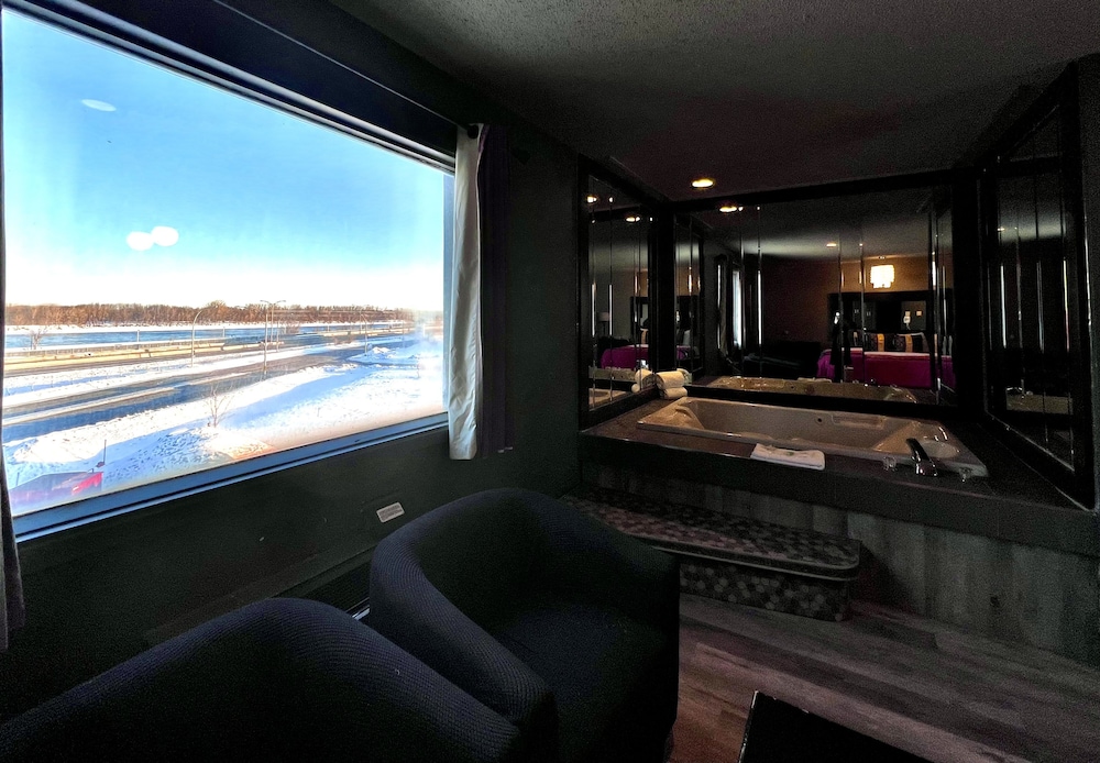 Hotel L'Express 40/65