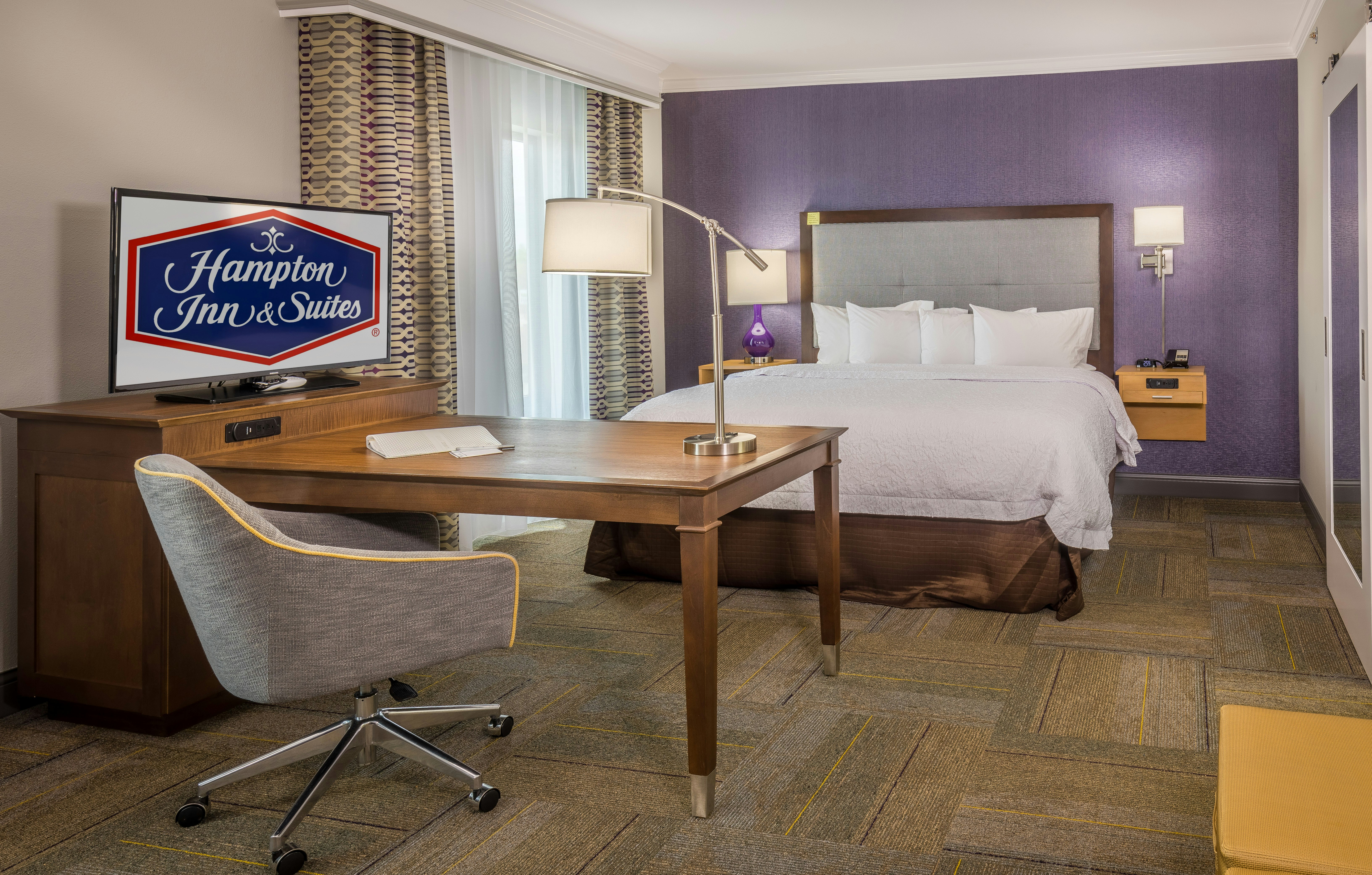 Hampton Inn Suites Dublin 44/50