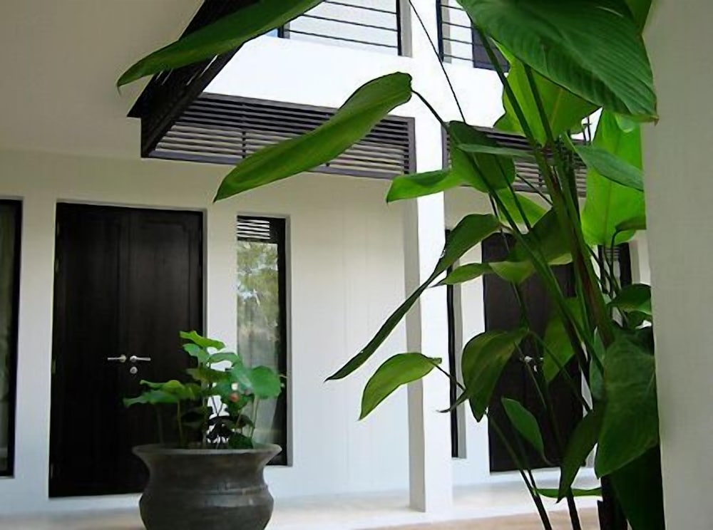 296 The Radtanaiya Residence 38/42