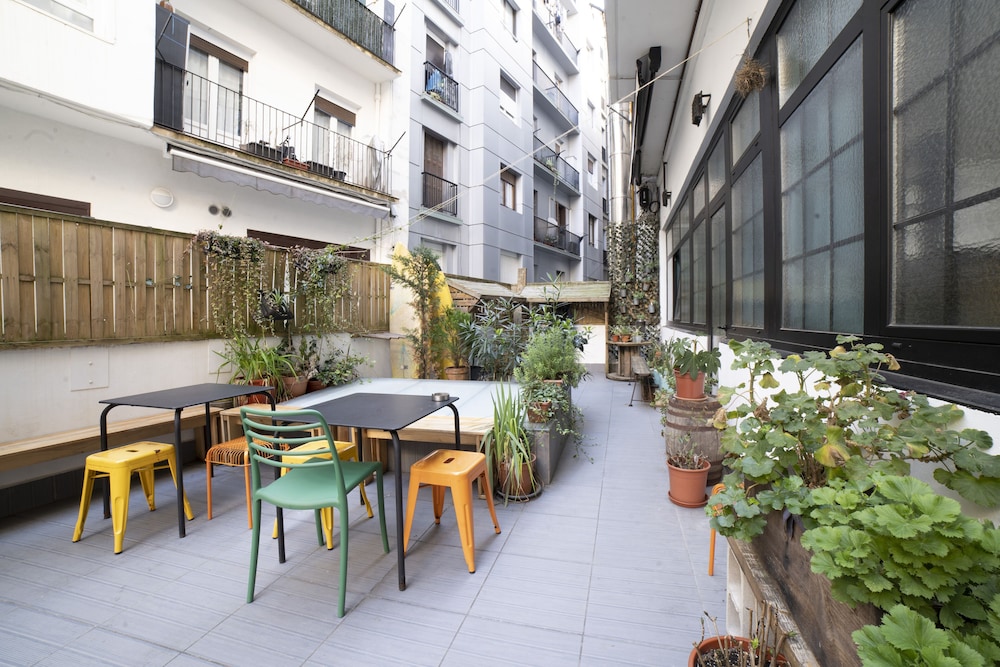Koba Hostel 72/75