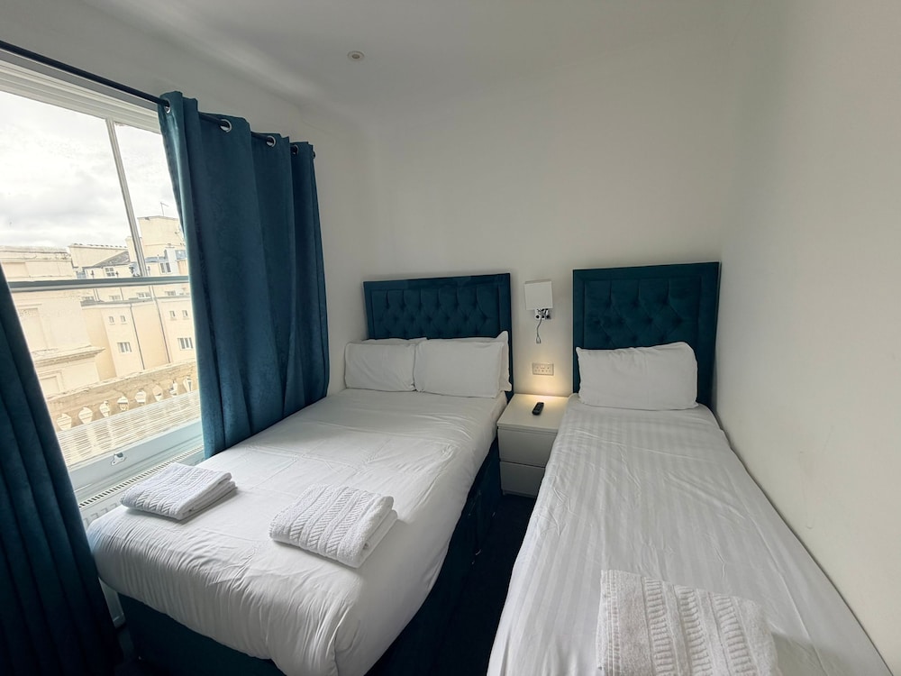 Leisure Inn Hotel 28/56