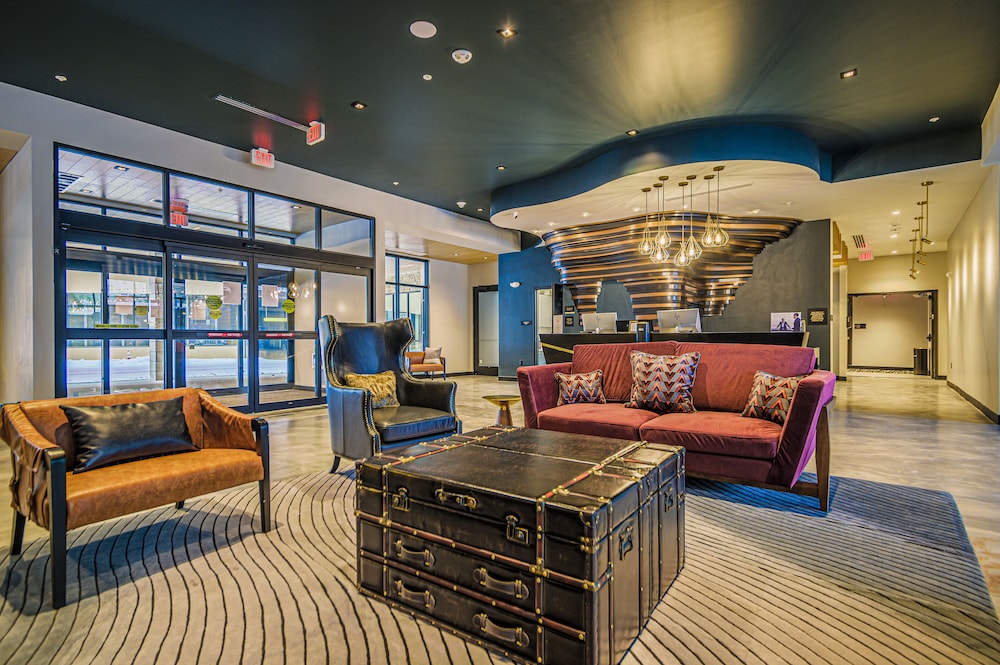 Indigo Silverthorne 50/79