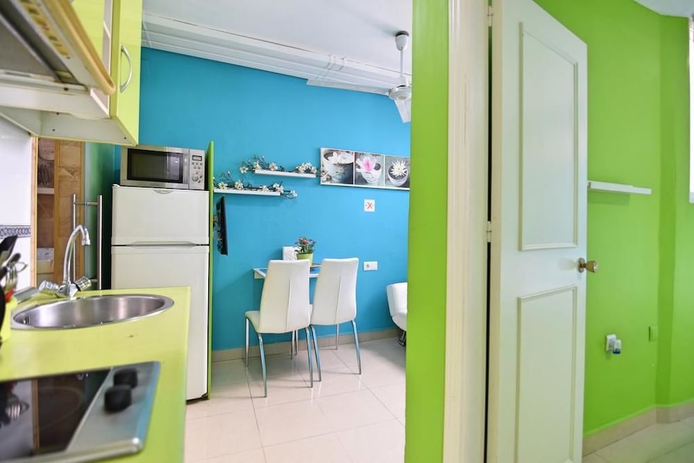 Apartamentos Marques de la Merced 43/45