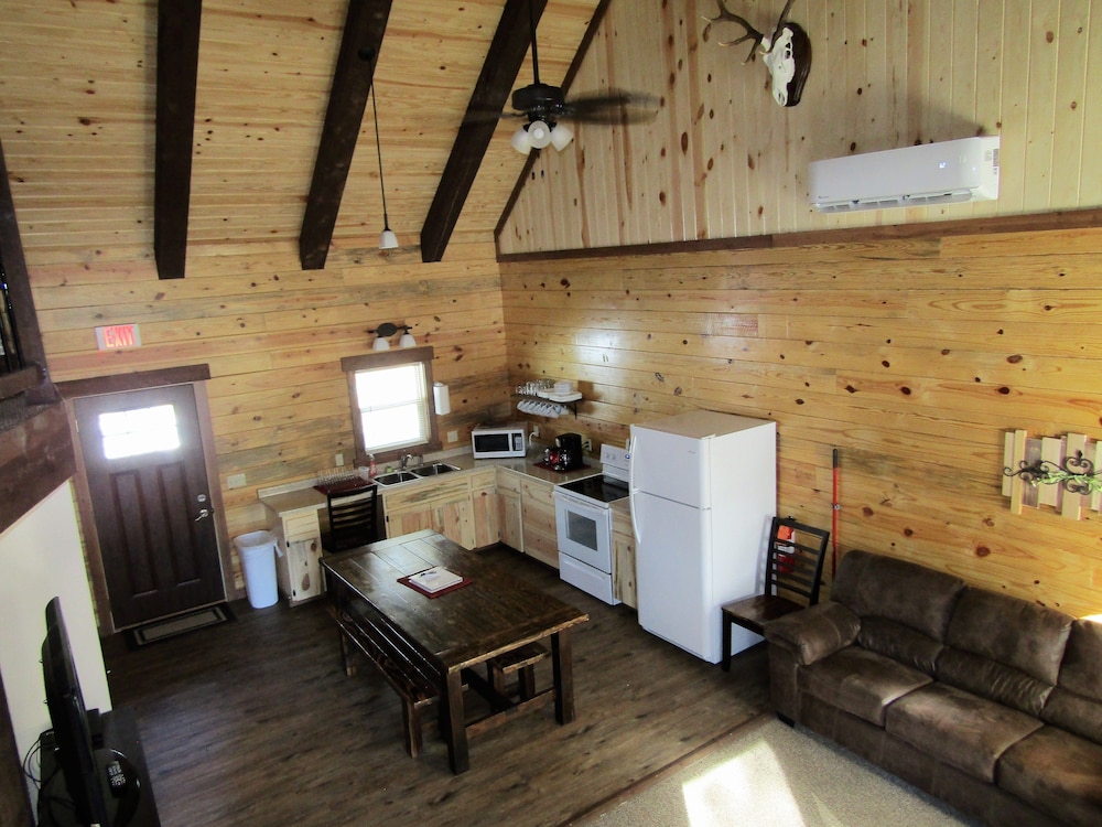Freedom Ridge Cabins 37/54