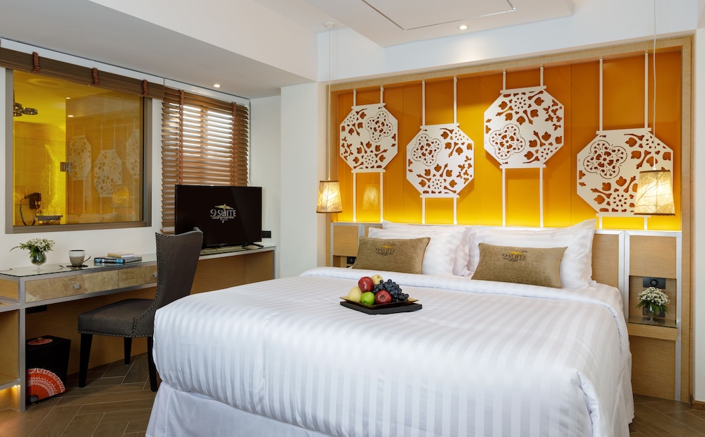 9 Suite Luxury Boutique Hotel 12/55