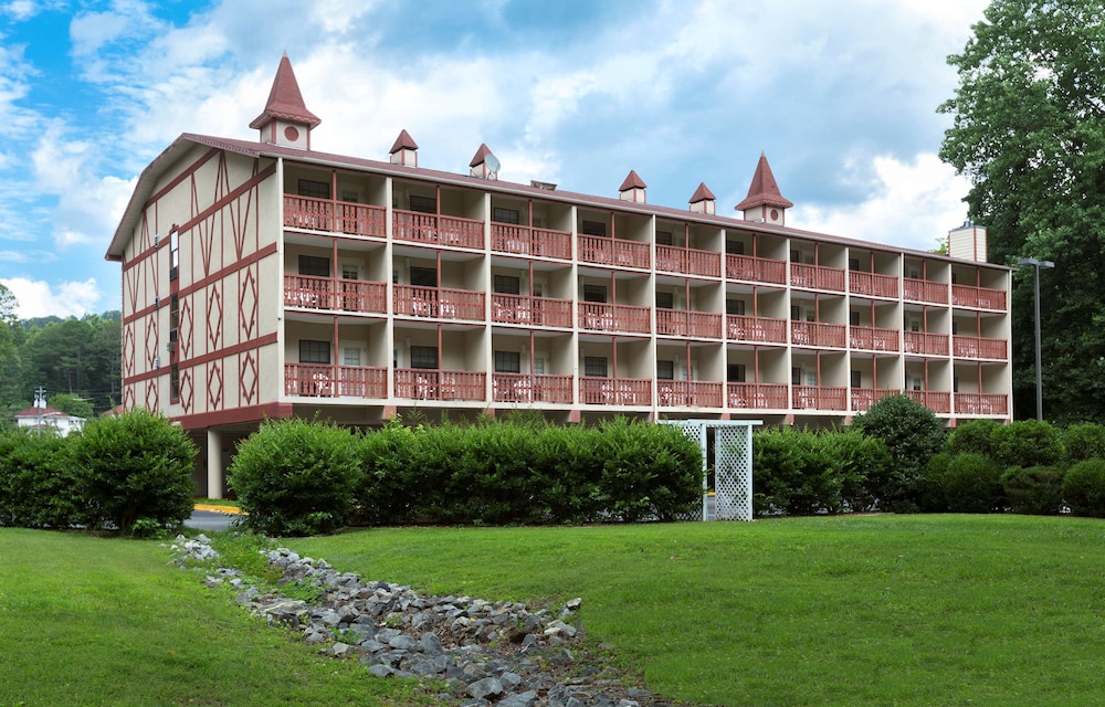 Hampton Inn Helen 4/42