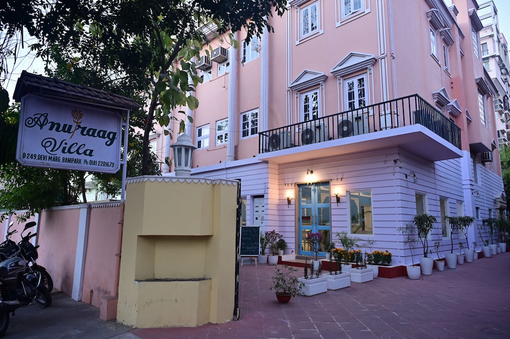 Anuraag Villa 5/65