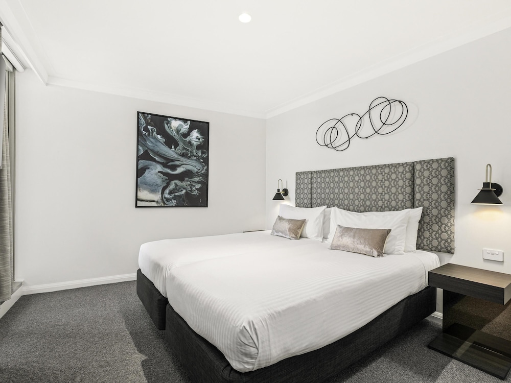 DELUXE, APARTMENT, 2 DOUBLE BEDS, GARDEN VIEW