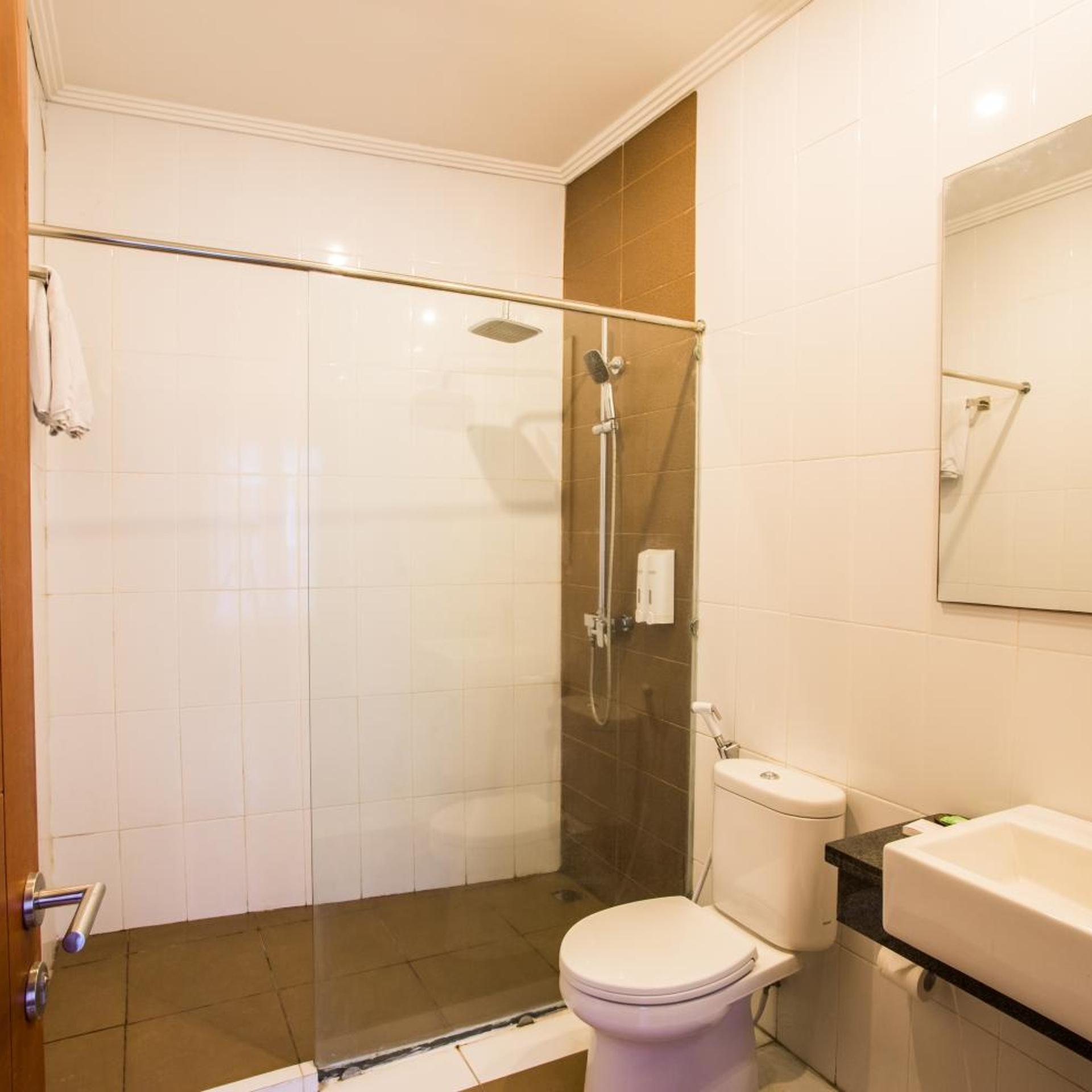 غرفة ديلوكس بسرير مزدوج أو سريرين منفصلين، Svarna Hotel Sanur 9/10