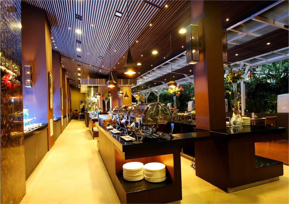 Eastparc Yogyakarta 43/50